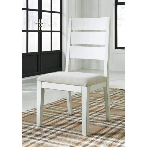 Grindleburg Dining Chair (D754-01)